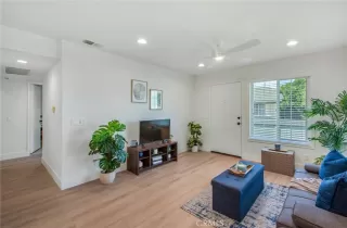 Photo #5: OC24213128 Listing 