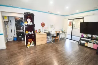 Photo #3: OC24213489 Listing