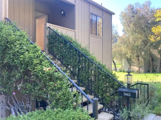 MLS: OC24213682 Condo For Sale