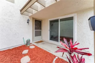 Photo #4: OC24213806 Listing