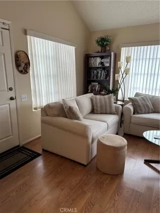 Photo #3: OC24214118 Listing 