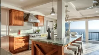 Photo #5: OC24214287 Listing 