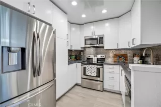 Photo #2: OC24214693 Listing