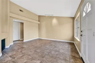 Photo #5: OC24214880 Listing 