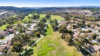 Photo #4: OC24215350 Listing 