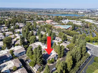 Photo #3: OC24215697 Listing