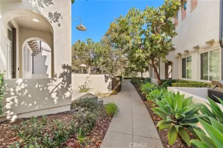 Photo #3: OC24217675 Listing 