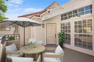 Photo #3: OC24217933 Listing 