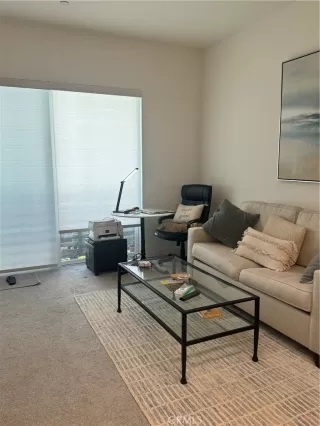 Photo #4: OC24218140 Listing 