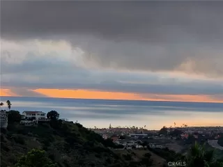 Photo #5: OC24218384 Listing 