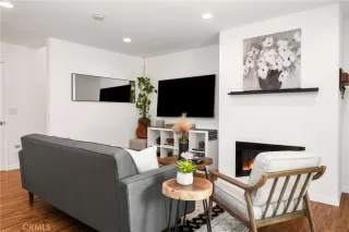 Photo #2: OC24218691 Listing