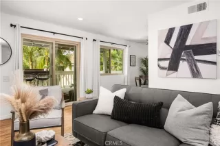 Photo #6: OC24218691 Listing