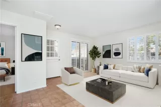 Photo #3: OC24218711 Listing