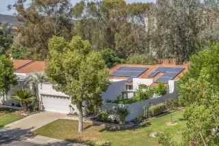 Photo #2: OC24219088 Listing