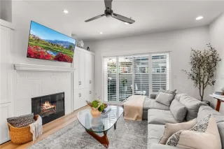 Photo #2: OC24219476 Listing 