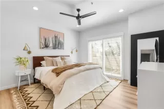 Photo #3: OC24219476 Listing 