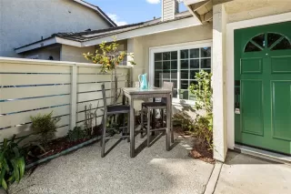 Photo #3: OC24219731 Listing 