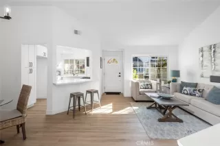 Photo #5: OC24219731 Listing 