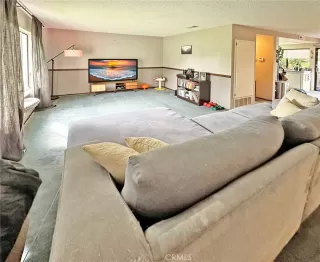 Photo #5: OC24219851 Listing 