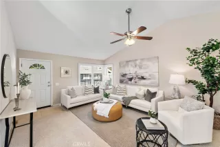 Photo #4: OC24219927 Listing 