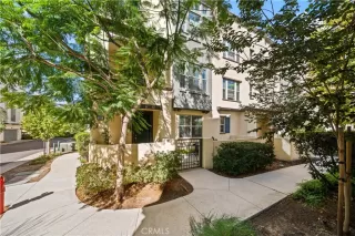 Photo #1: OC24220287 Listing 