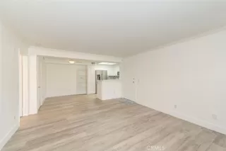 Photo #3: OC24220791 Listing 