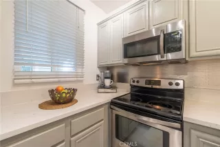 Photo #5: OC24220928 Listing 