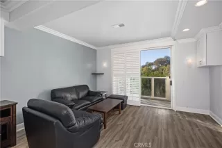 Photo #4: OC24221506 Listing 