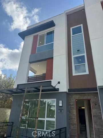 MLS: OC24221559 Condo For Sale