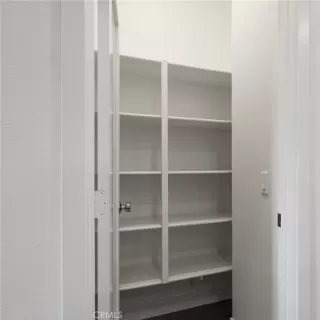 Photo #5: OC24221597 Listing 