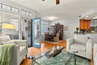 Photo #4: OC24221695 Listing 