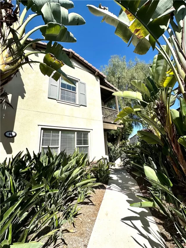 MLS: OC24221890 Condo For Sale