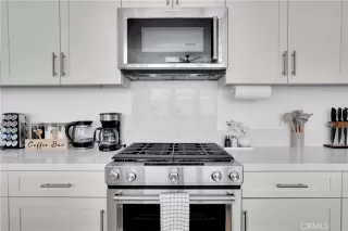 Photo #4: OC24222600 Listing 