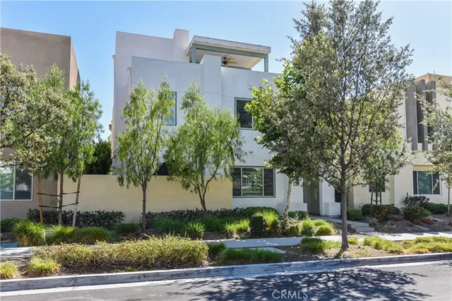 MLS: OC24222717 Condo For Sale