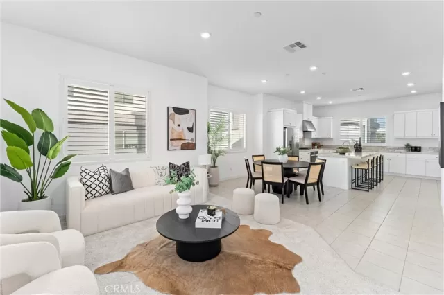 MLS: OC24222723 Condo For Sale