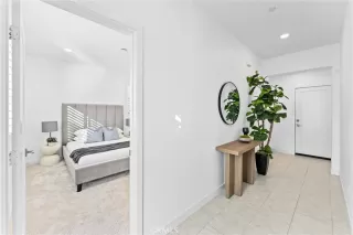 Photo #5: OC24222723 Listing 