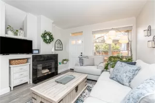 Photo #3: OC24222875 Listing 