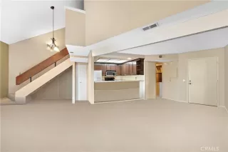 Photo #5: OC24222898 Listing 