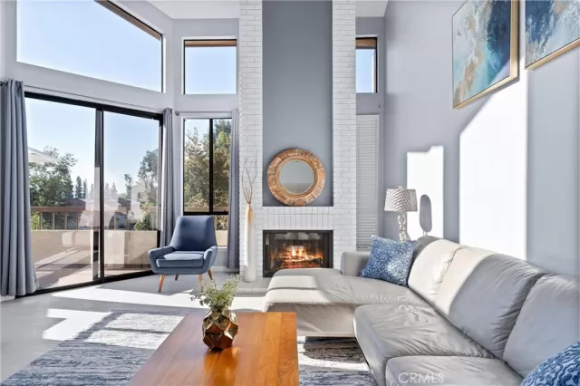 MLS: OC24222967 Condo For Sale