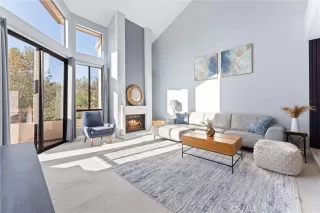 Photo #5: OC24222967 Listing 