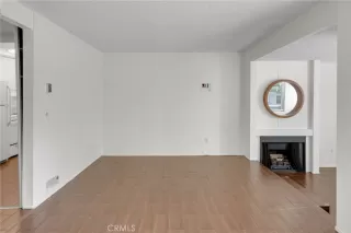 Photo #2: OC24223052 Listing 