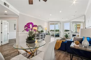 Photo #6: OC24223389 Listing 