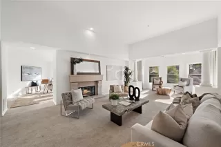 Photo #2: OC24223719 Listing