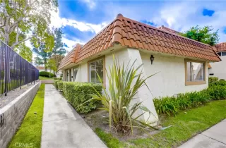 Photo #3: OC24223738 Listing 