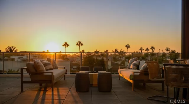 MLS: OC24223741 Condo For Sale