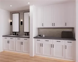 Photo #4: OC24223741 Listing 