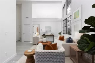 Photo #5: OC24223994 Listing 