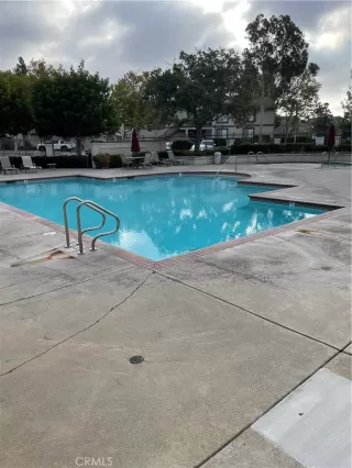 Photo #5: OC24224294 Listing 