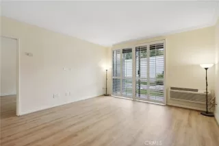 Photo #3: OC24224318 Listing 