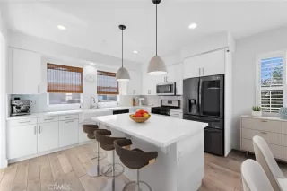 Photo #6: OC24224562 Listing